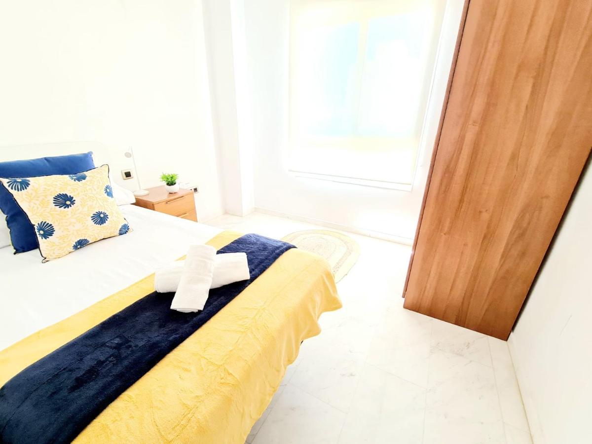 Apartamento 3 Dormitorios Málaga Exterior foto